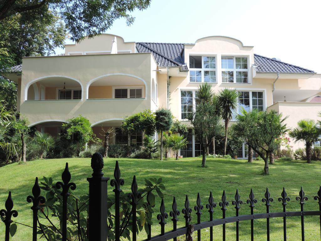 קרסברון אם בודנזי Park-Villen מראה חיצוני תמונה